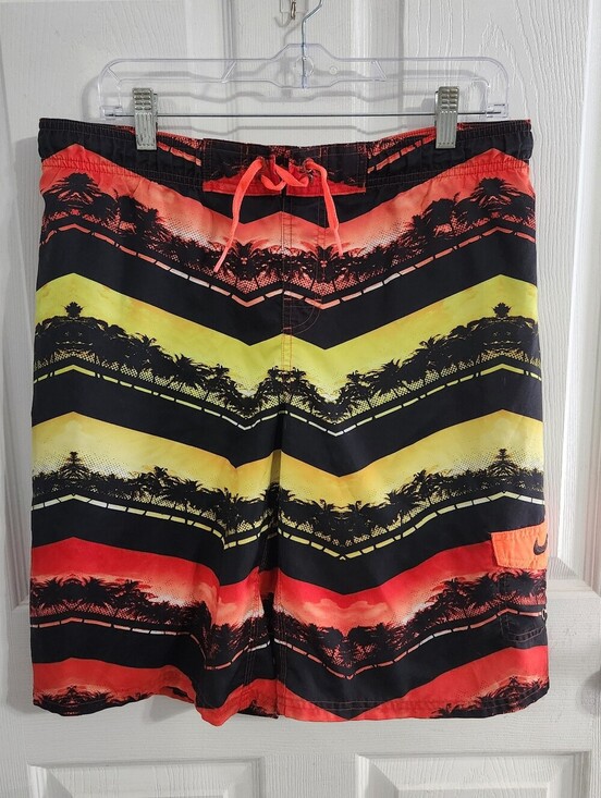 Nike Other - Nike tropical swim trunks board shorts resortwear beachy island colorful XL
